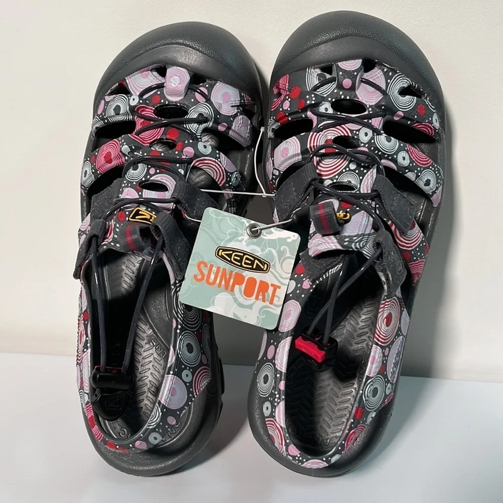 KEEN SUNPORT NWT Youth Girls Barberry Swirl Bungee Tie Waterproof Sandal Beach 6
